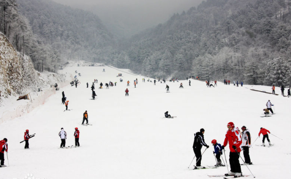 大明山滑雪場